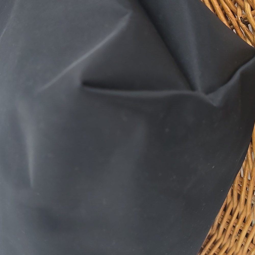 LONGCHAMP LE PLIAGE  Tote  IN BLACK COLOR - Picture 12 of 16